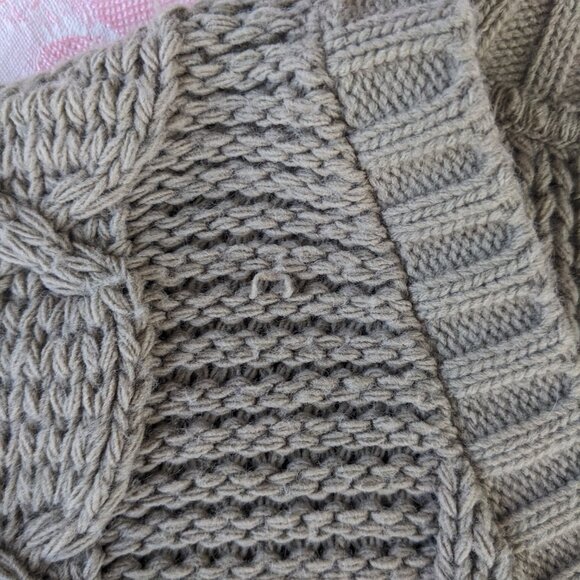 Vintage V-Neck Cable Knit Pullover Sweater Women's Medium British Tan 80s 90s - Picture 5 of 11
